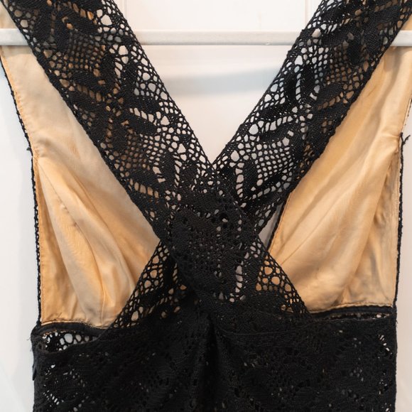 Beaded Black Ingwa Melero Cross Strap Cocktail Dress - Picture 8 of 9